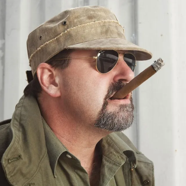 Real Deal Brazil Cuba Libre cap Kappe aus recycelter LKW Plane by Real Deal Brazil TRD-CL color sandfarben