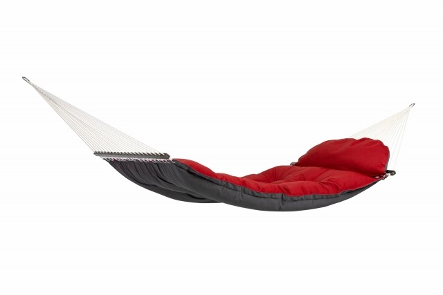 Fat hammock red quilted hammock with spreader bar weatherproof by Amazonas AZ-1960015 color rot