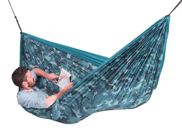Colibri 3.0 Camo River - Double Travel Hammock with Suspension by LaSiesta LS-CLT19-C3 color blau