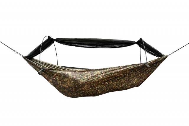 DD Frontline XL Camo - atmungsaktive Reisehängematte mit Moskitonetz by DD Hammocks DD-02173 color camouflage